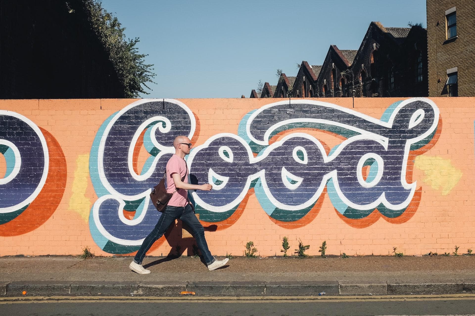 Graffiti of the word 'good'